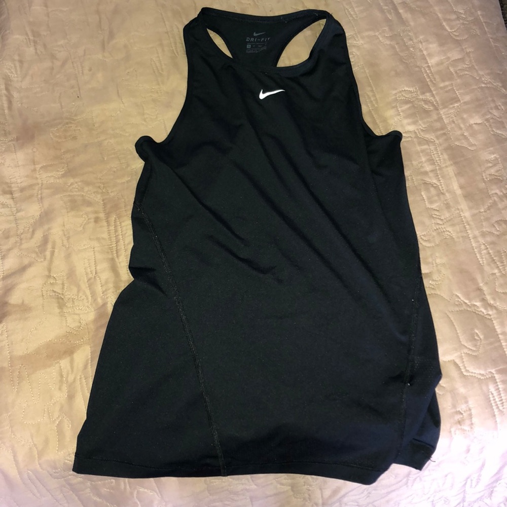 NIKE woman’s racerback running tank